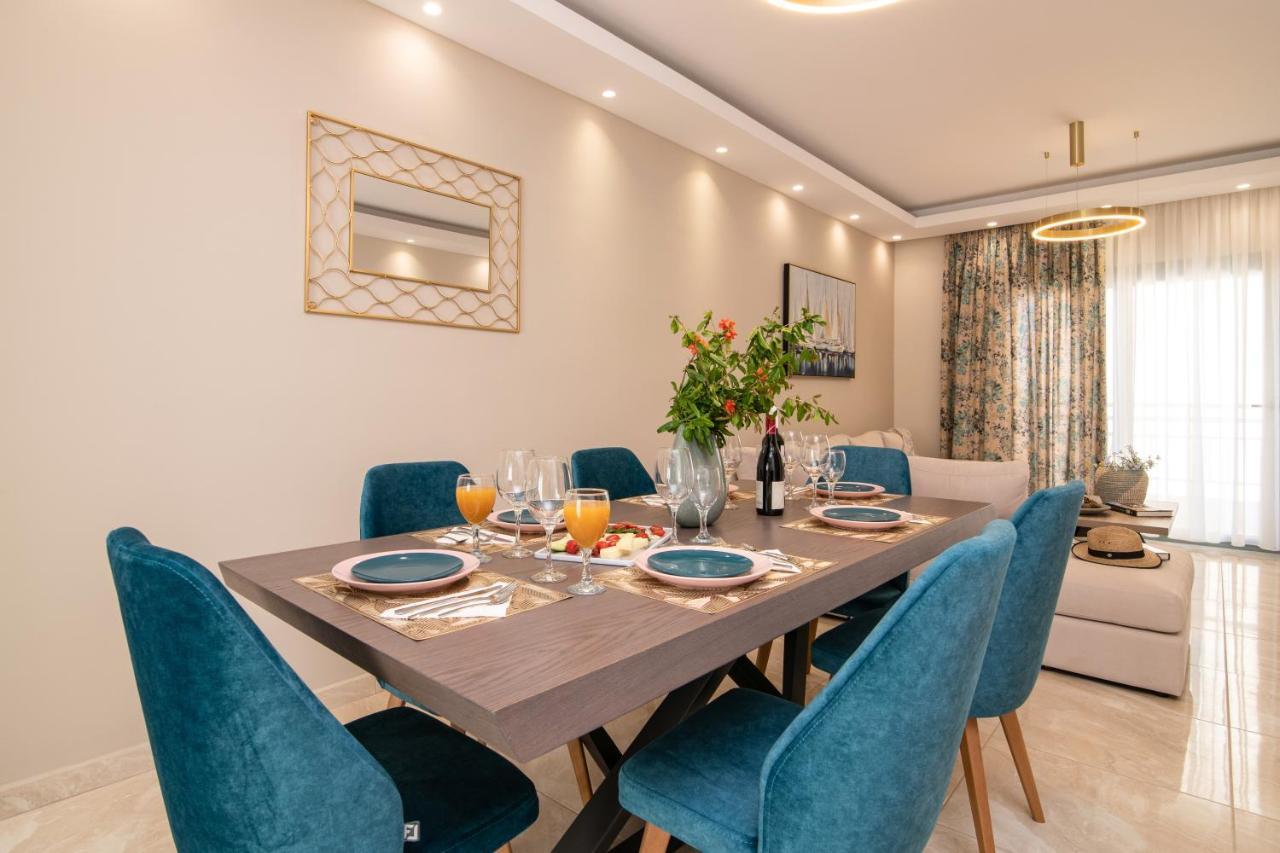 Emyria-Two-Floor Apartment With Roof Terrace 자킨토스 타운 외부 사진