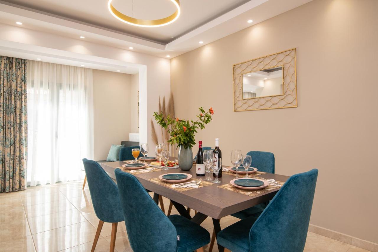 Emyria-Two-Floor Apartment With Roof Terrace 자킨토스 타운 외부 사진